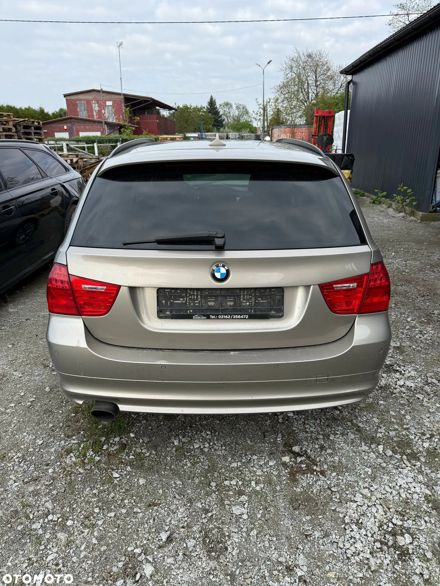 BMW Seria 3 320i Touring - 5