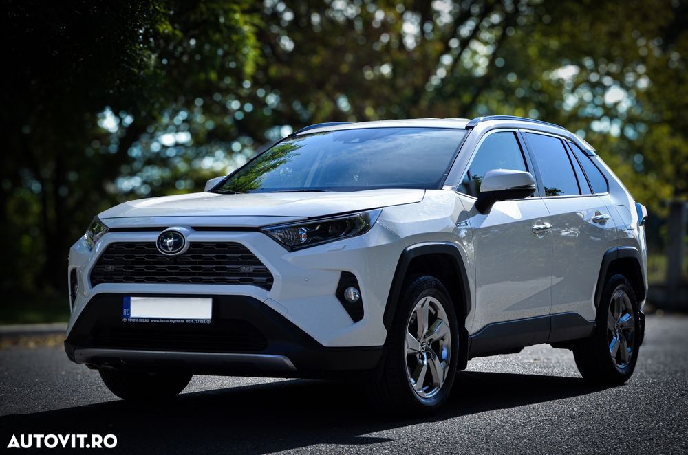 Toyota RAV4 2.5 Hybrid VVT-iE 4x4 Luxury - 4