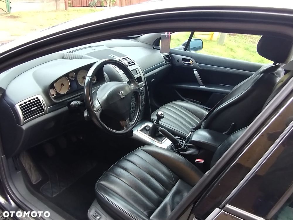 Peugeot 407 - 37
