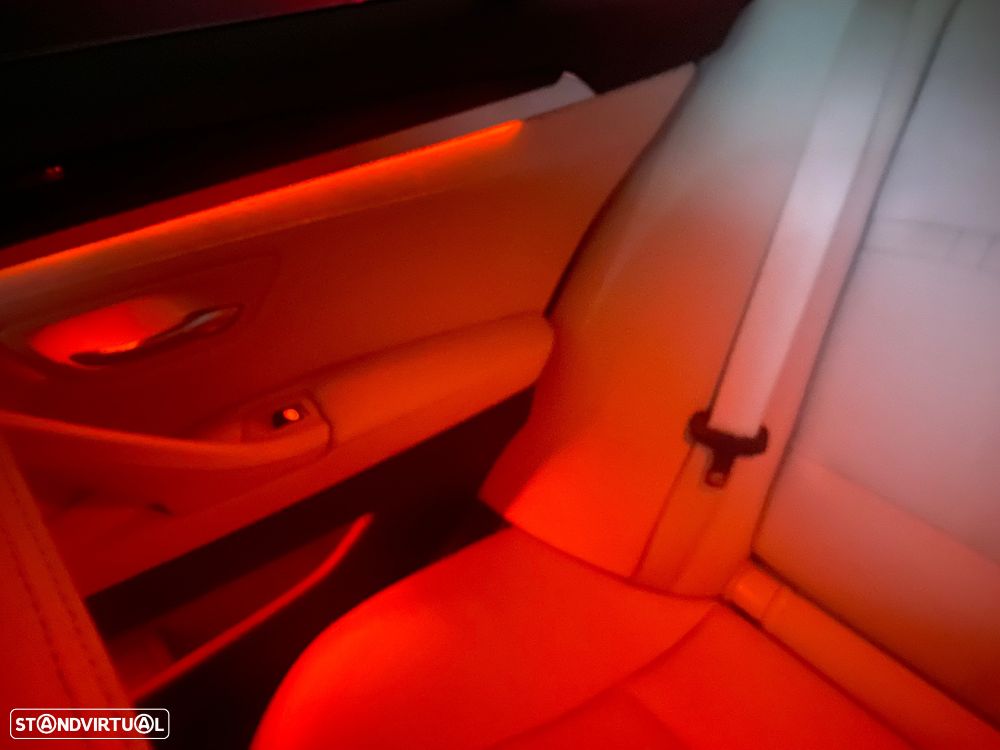 BMW 520 d Line Luxury Auto - 14