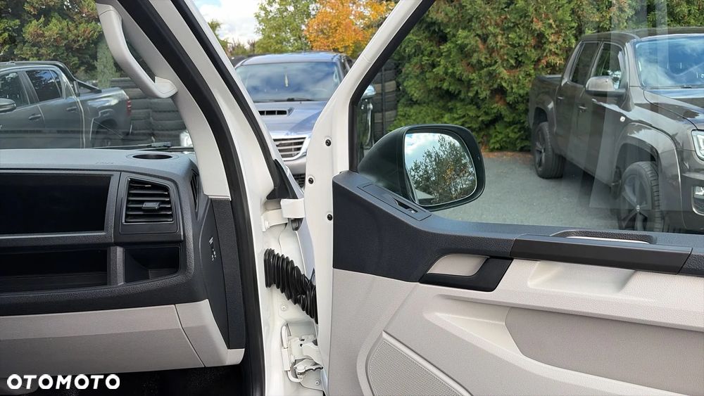 Volkswagen Transporter - 26