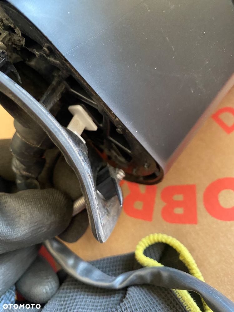 TOYOTA COROLLA E21 19- LUSTERKO ZEWNĘTRZNE LEWE KIERUNKOWSKAZ  WKŁAD SZKIEŁKO NAKŁADKA OBUDOWA LUSTERKA asystent e210 e 210 e 21 9 pin pinów 9-pin - 12