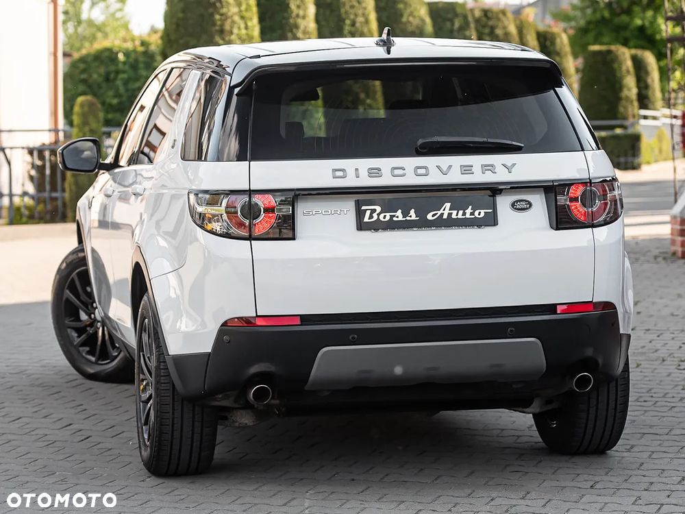 Land Rover Discovery Sport TD4 HSE Luxury - 9