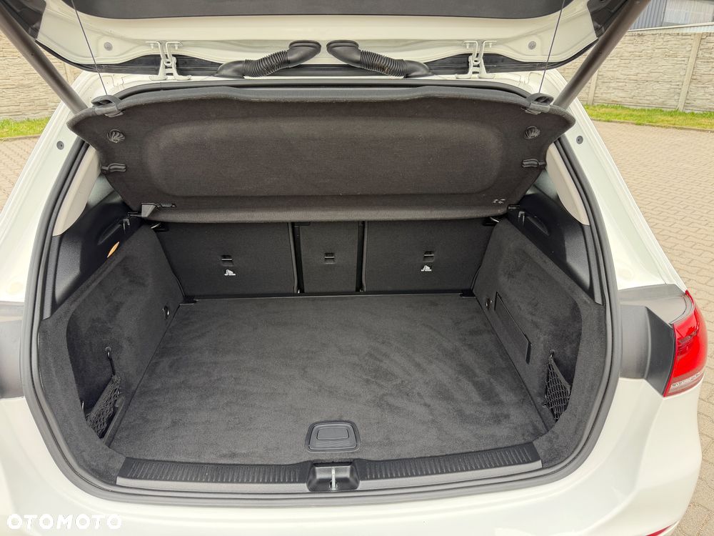 Mercedes-Benz Klasa B 180 7G-DCT Style - 19