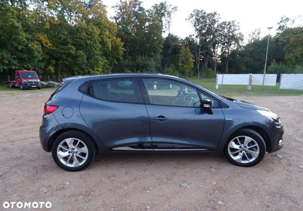 Renault Clio - 3