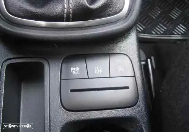 Ford Puma 1.0 EcoBoost MHEV Titanium - 33