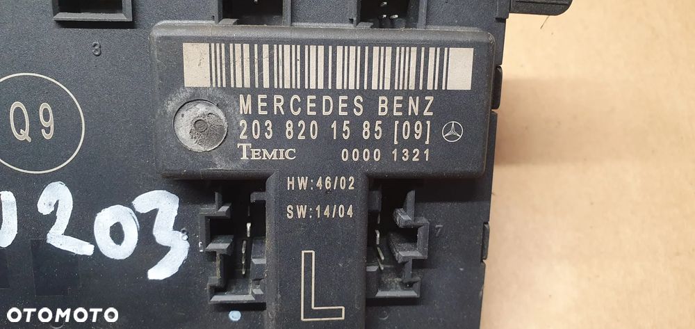 Moduł sterownik drzwi lewy przód Mercedes W203 2038201585 - 3