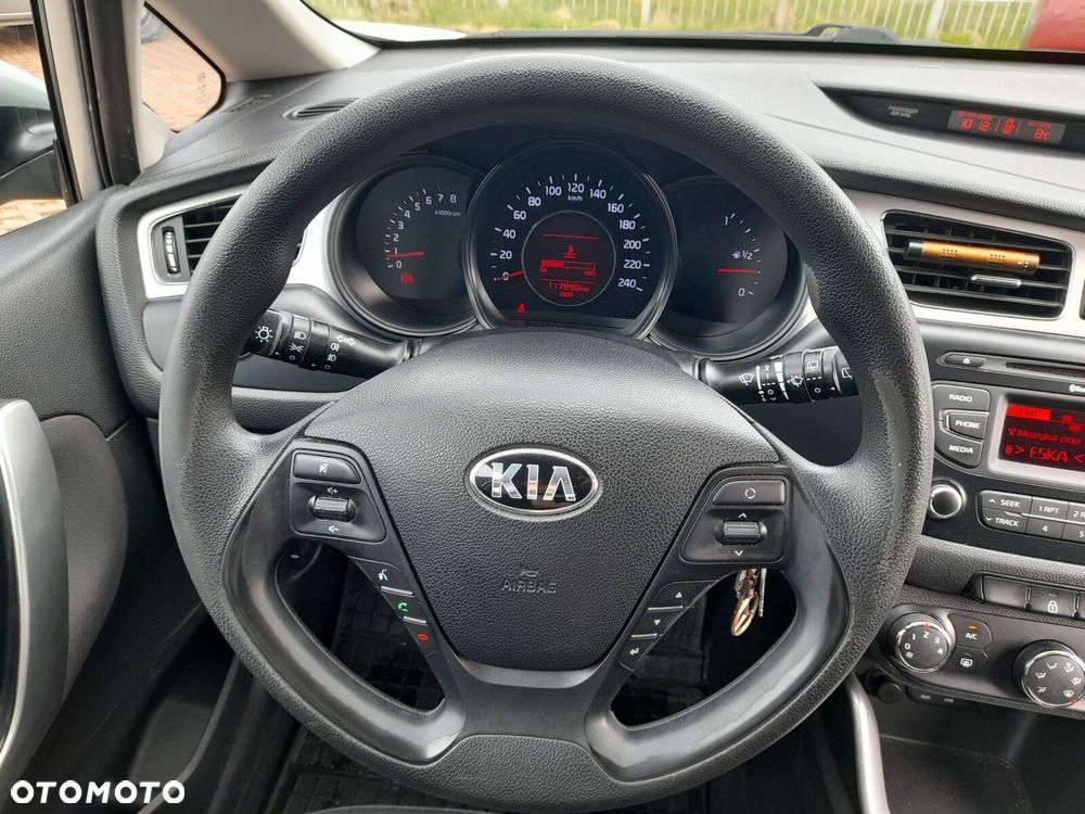 Kia Ceed 1.6 GDI M - 23