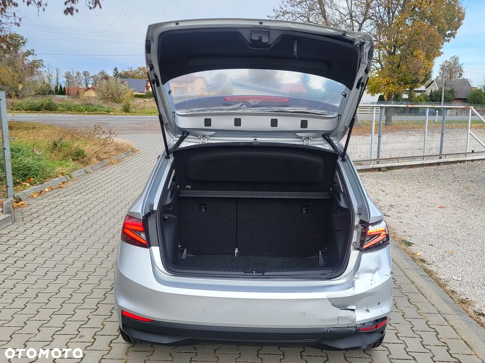 Skoda Fabia 1.0 TSI Selection - 27