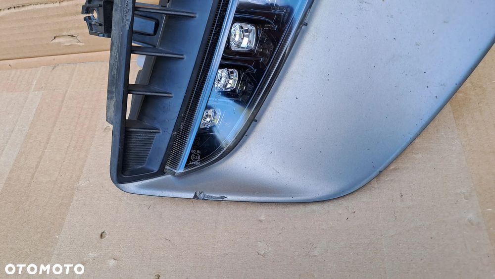 HYUNDAI IONIQ PRAWA LAMPA LED DRL Z KRATKĄ 92208G2000 - 4