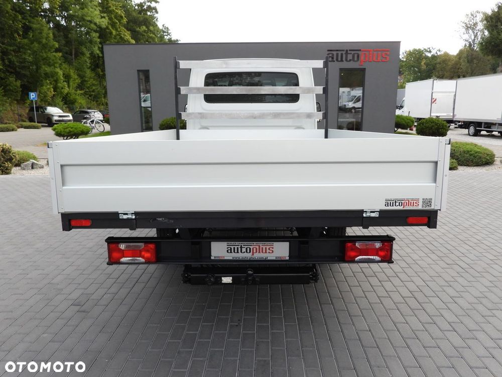 Iveco DAILY 35C17 SKRZYNIA PODWÓJNA KABINA DOKA 7 MIEJSC TEMPOMAT BLIŹNIACZE KOŁA KLIMATYZACJA  170KM - 11