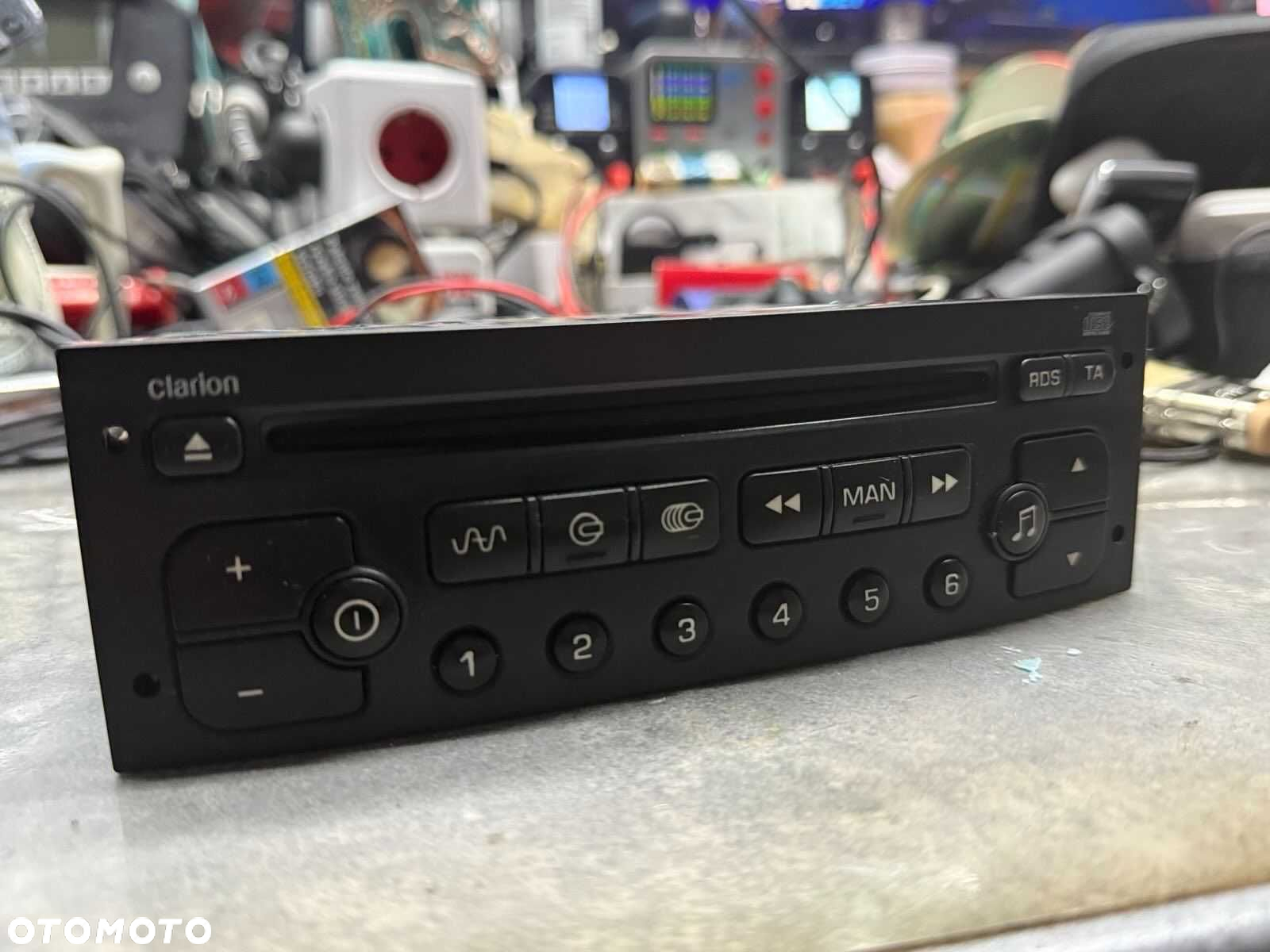 Fabryczne Radio Cd Citroen C3 PU-2471A Clarion - 2