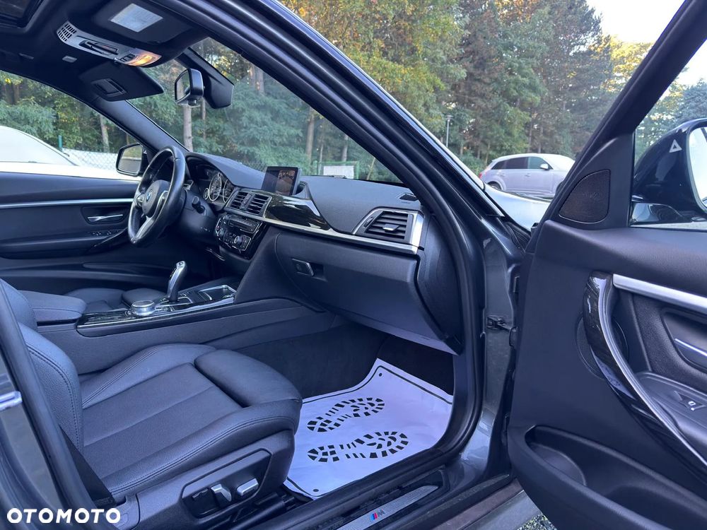 BMW Seria 3 330i GPF xDrive M Sport - 17