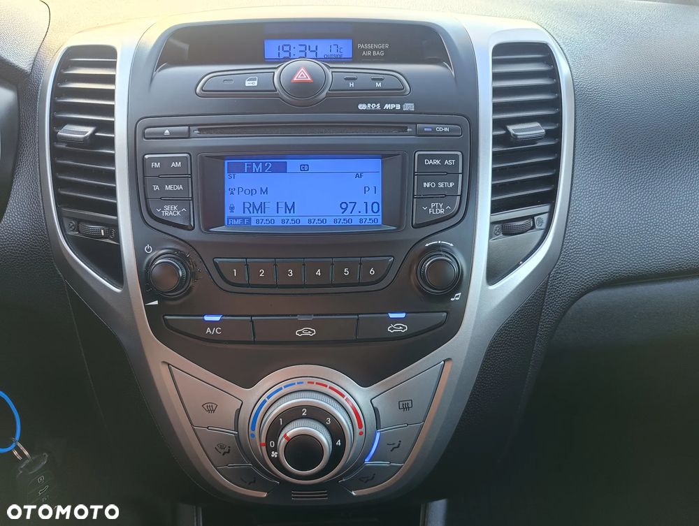 Hyundai ix20 1.4 Trend - 20