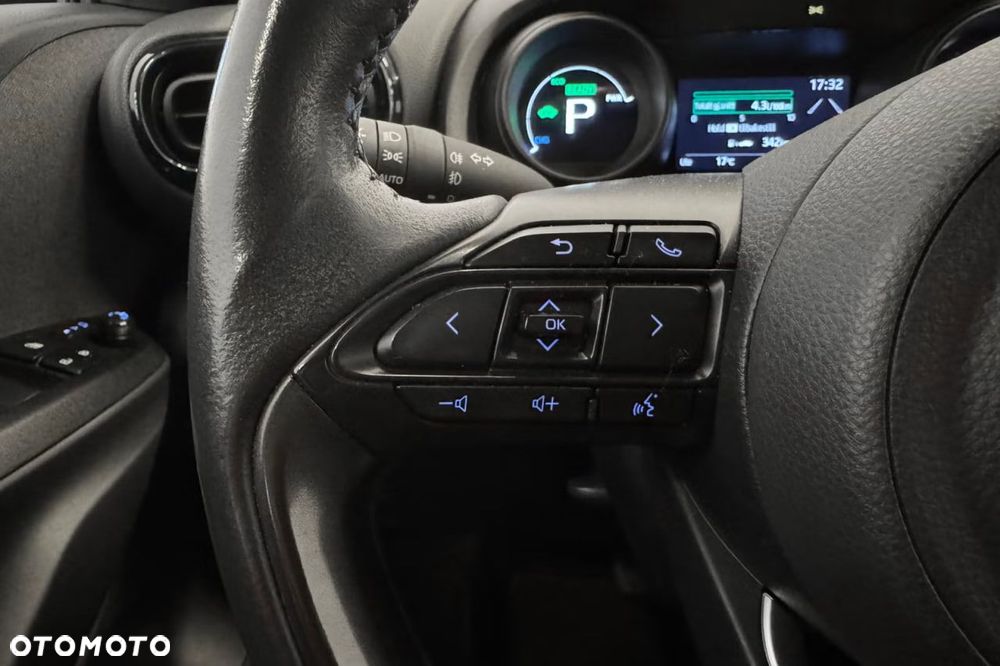 Toyota Yaris Hybrid 1.5 Active - 17