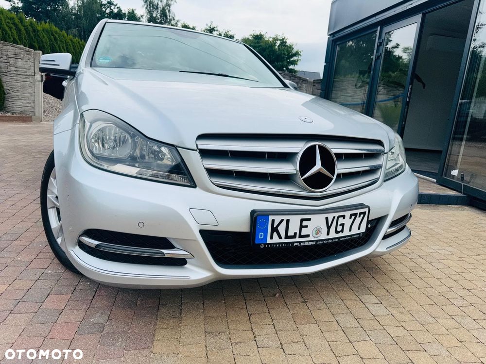 Mercedes-Benz Klasa C 200 Kompressor Avantgarde - 27