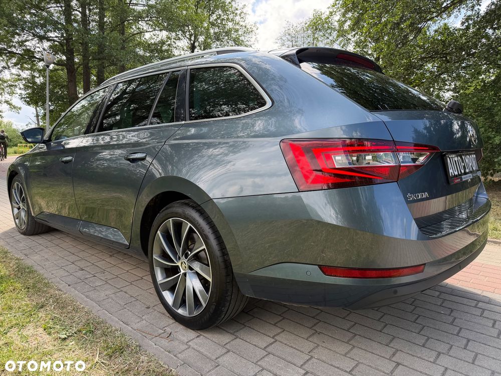 Skoda Superb 2.0 TDI 4x4 DSG L&K - 5