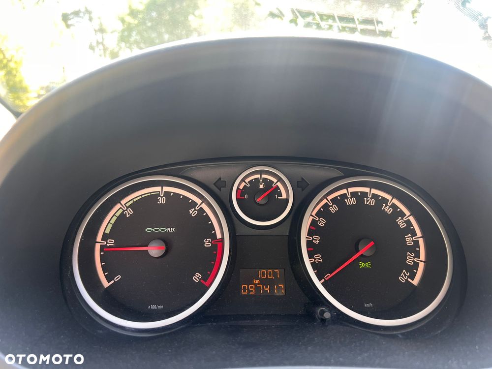 Opel Corsa 1.3 CDTI Essentia - 11