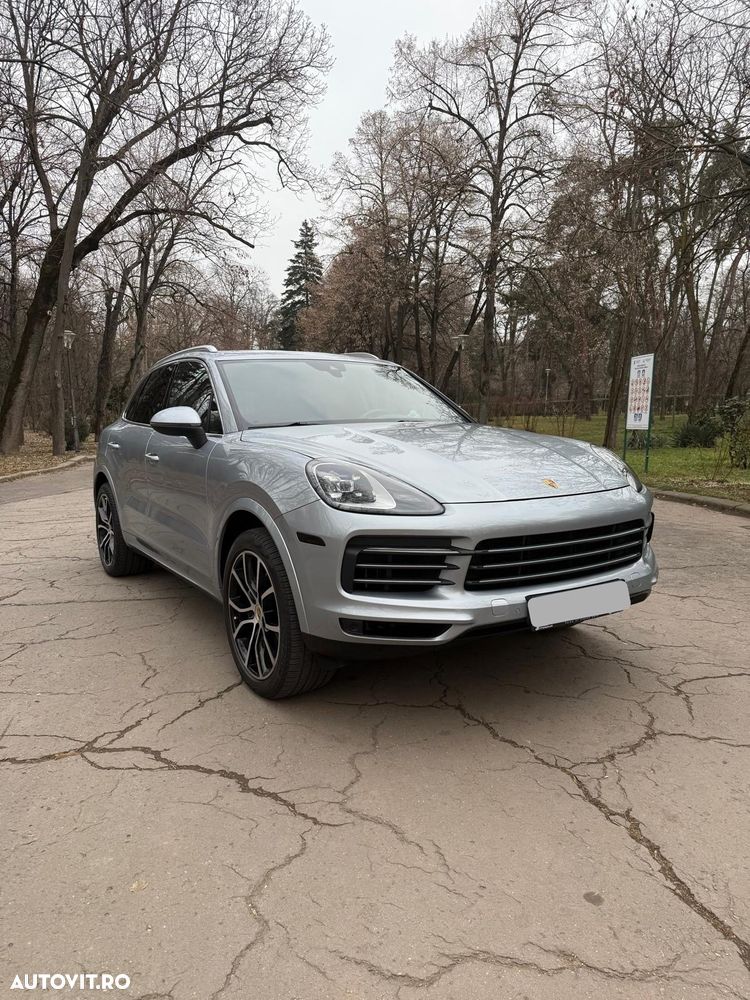 Porsche Cayenne - 4