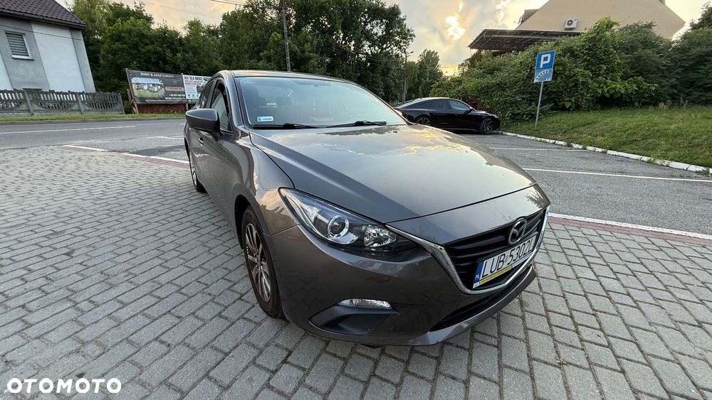 Mazda 3 - 4