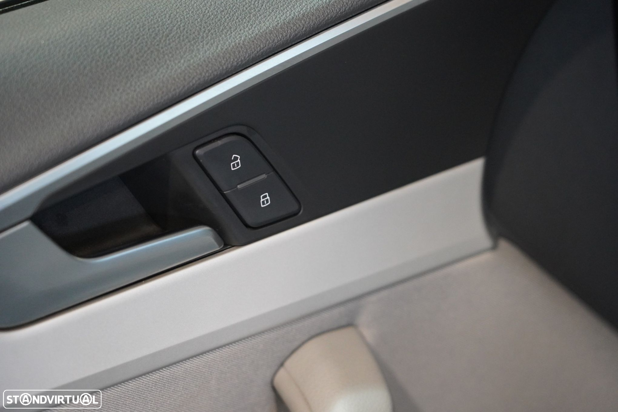 Audi A4 35 TDI S tronic - 32