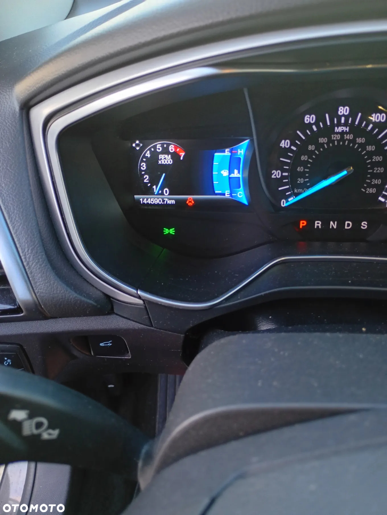 Ford Fusion - 6