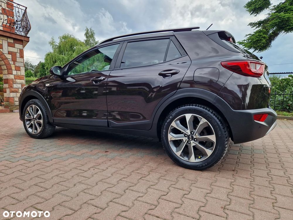 Kia Stonic 1.4 L - 5