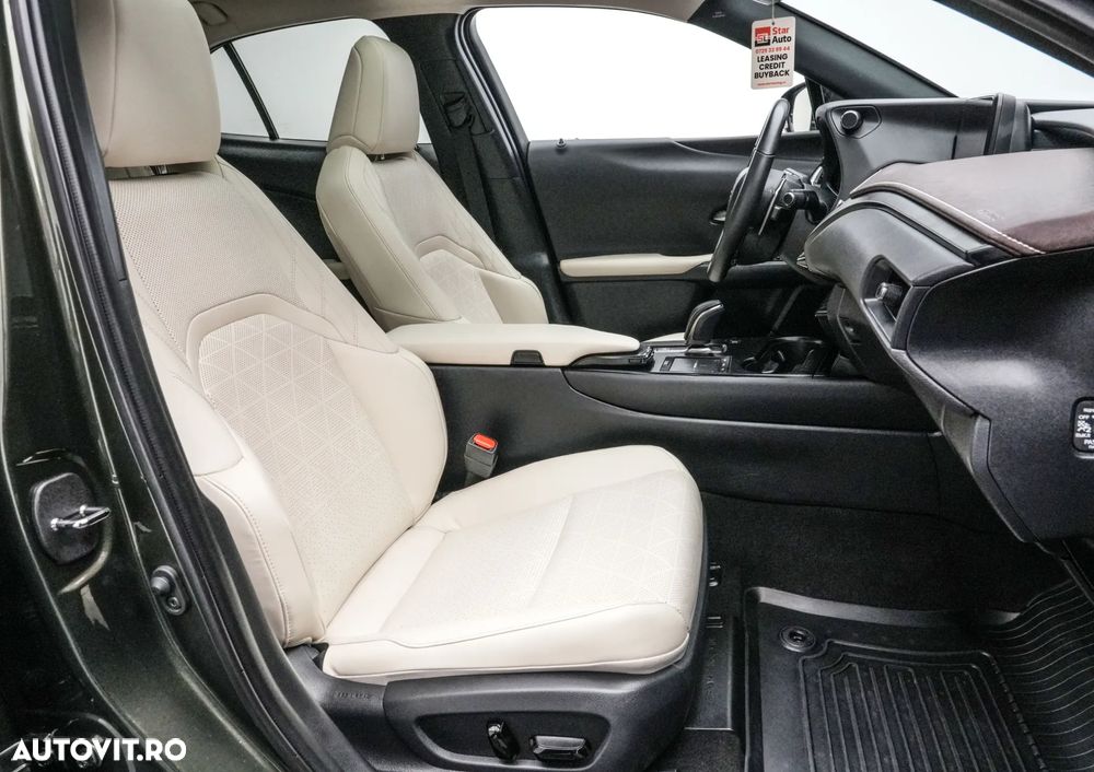 Lexus UX 300e Luxury - 15