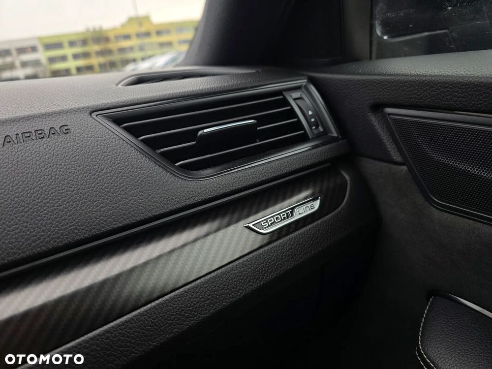 Skoda Superb 2.0 TDI SCR 4x4 Sportline DSG - 31