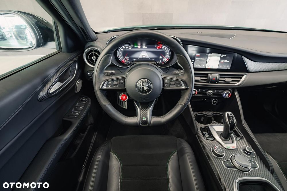 Alfa Romeo Giulia 2.9 Bi Turbo V6 Quadrifoglio - 15