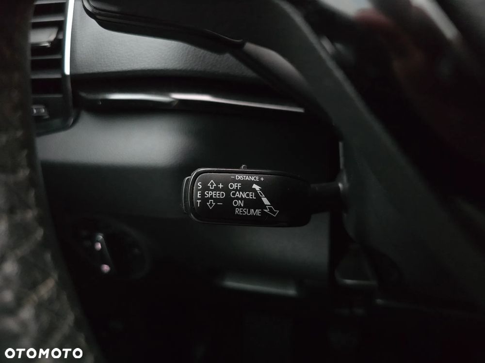 Skoda Karoq 1.5 TSI ACT Style - 30