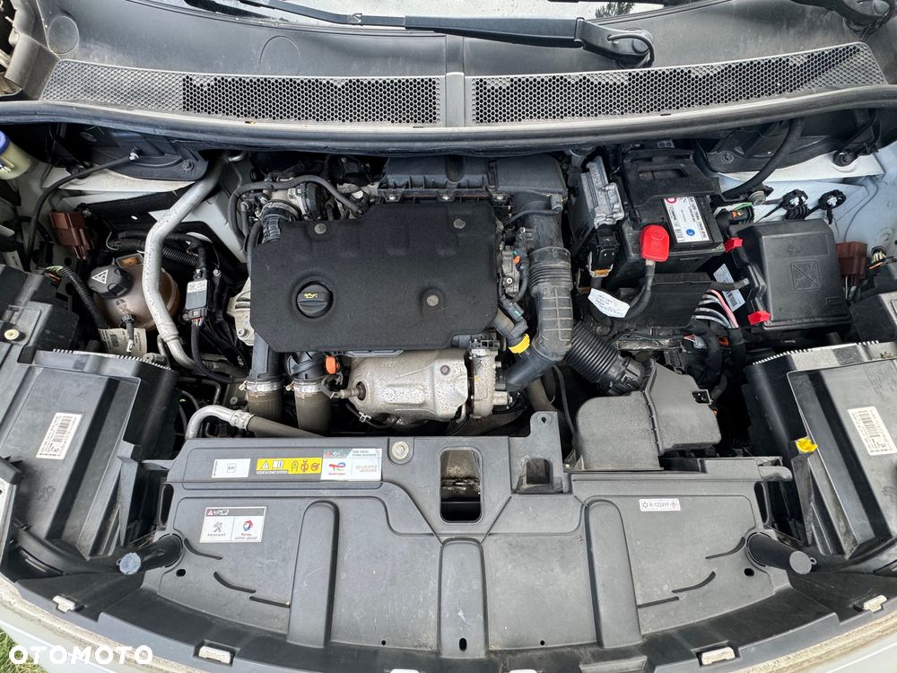 Peugeot 3008 1.5 BlueHDi Allure S&S - 40