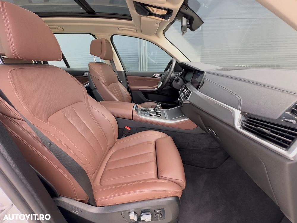 BMW X5 xDrive45e - 24