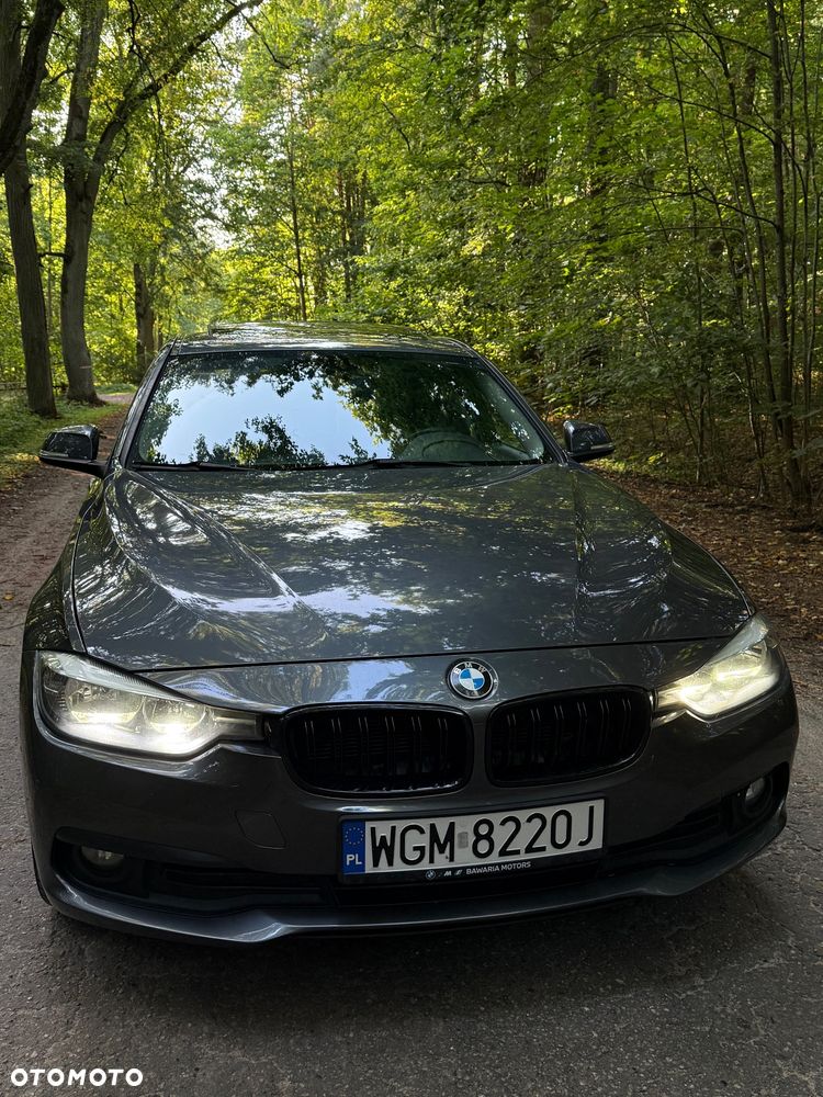 BMW Seria 3 320i Edition Luxury Line Purity - 3