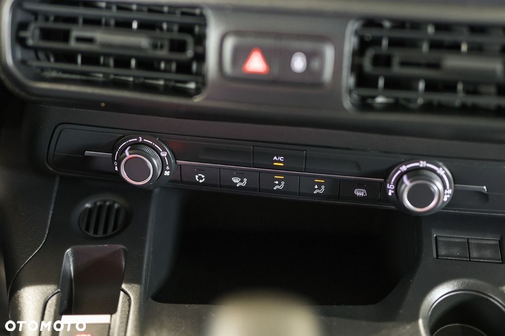 Toyota Proace City - 28