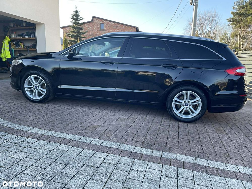 Ford Mondeo 2.0 TDCi ECOnetic Start-Stopp Titanium - 4