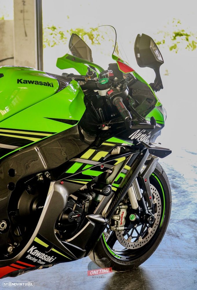 Kawasaki ZXR KRT - 3