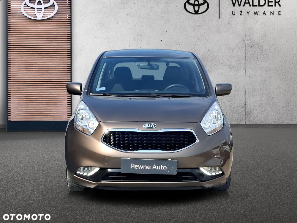 Kia Venga 1.4 Business Line - 10