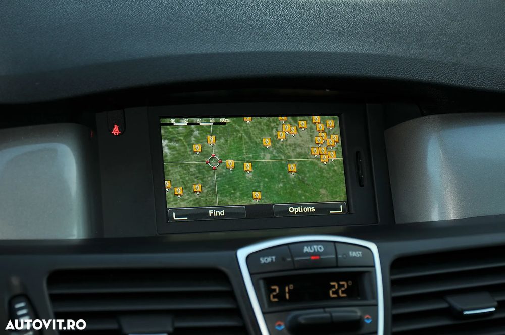 Renault Laguna ENERGY dCi 130 FAP Start & Stop Bose Edition - 12