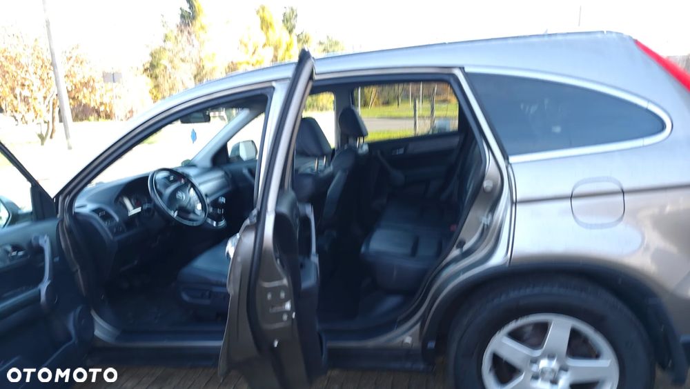 Honda CR-V 2.2i CTDi DPF Executive - 14