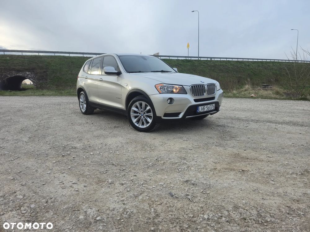 BMW X3 xDrive28i Sport-Aut Advantage - 2