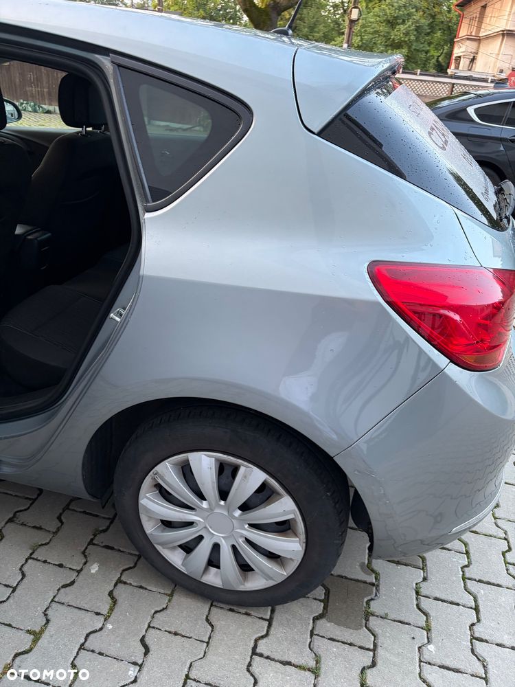 Opel Astra 1.4 T Sport - 23