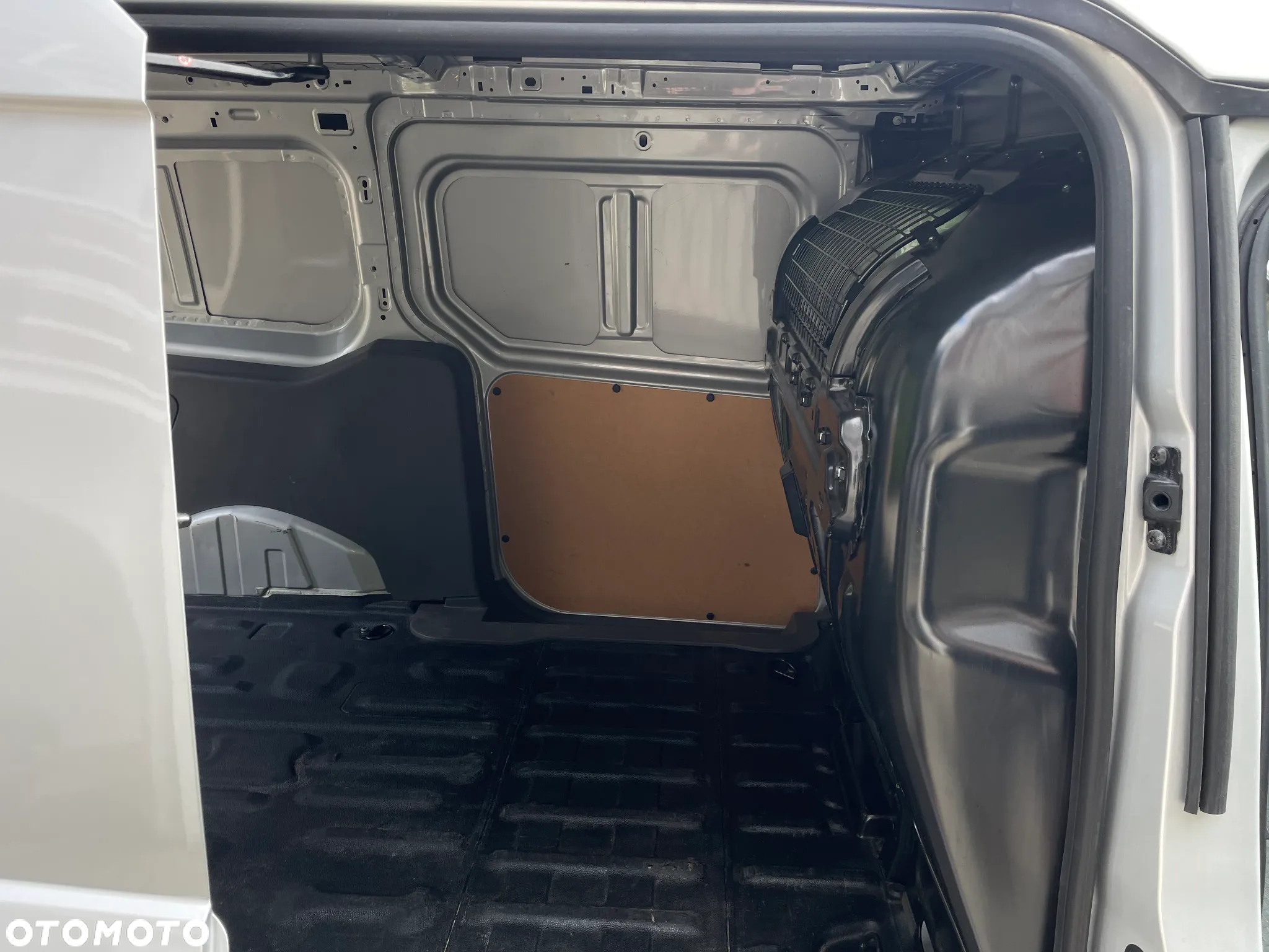 Ford Transit Connect Long - 11
