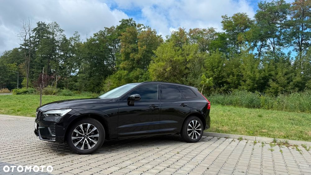 Volvo XC 60 B5 B AWD R-Design - 2