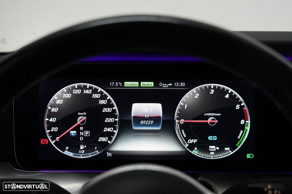 Mercedes-Benz E 300 de Avantgarde - 9