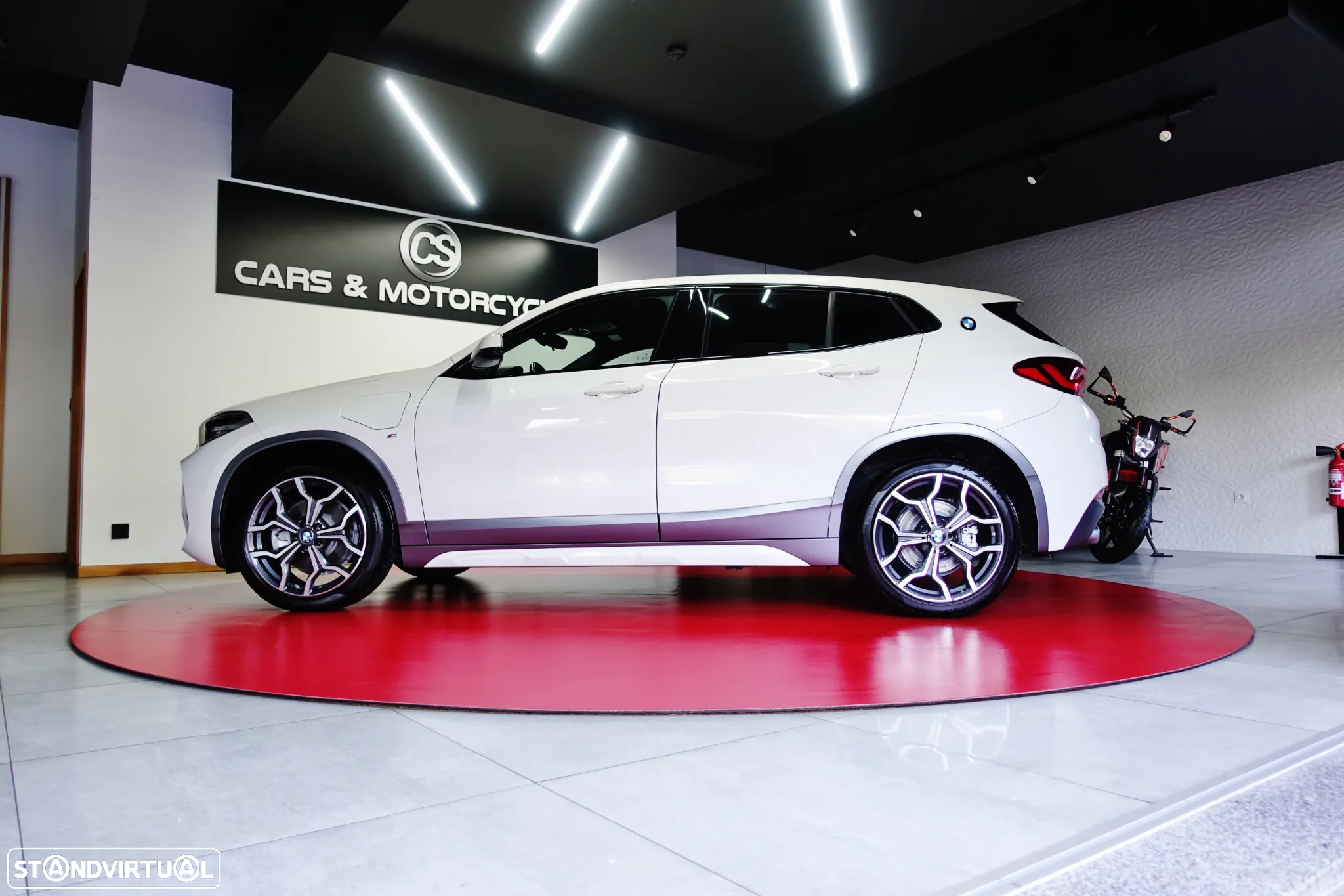 BMW X2 25 e xDrive Pack M - 31