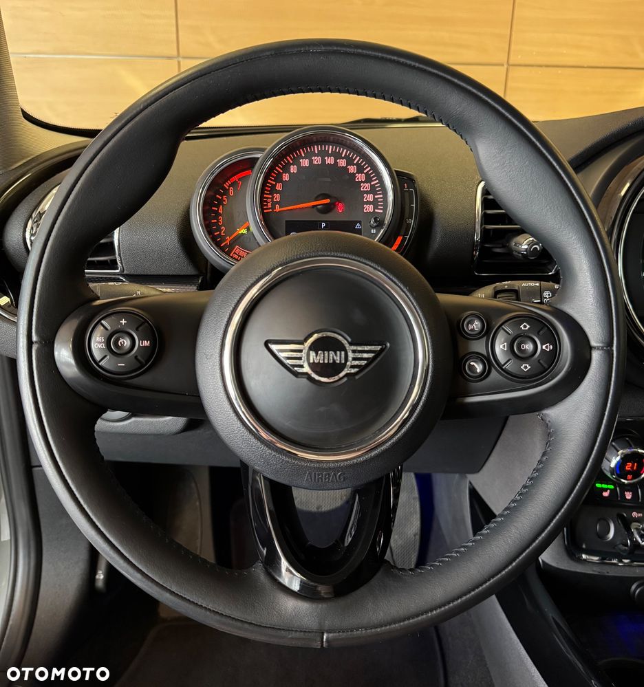 MINI Clubman Cooper - 13
