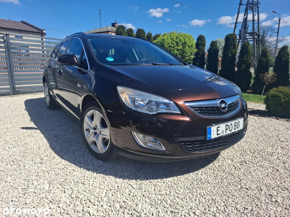 Opel Astra 1.6 Exklusiv - 1