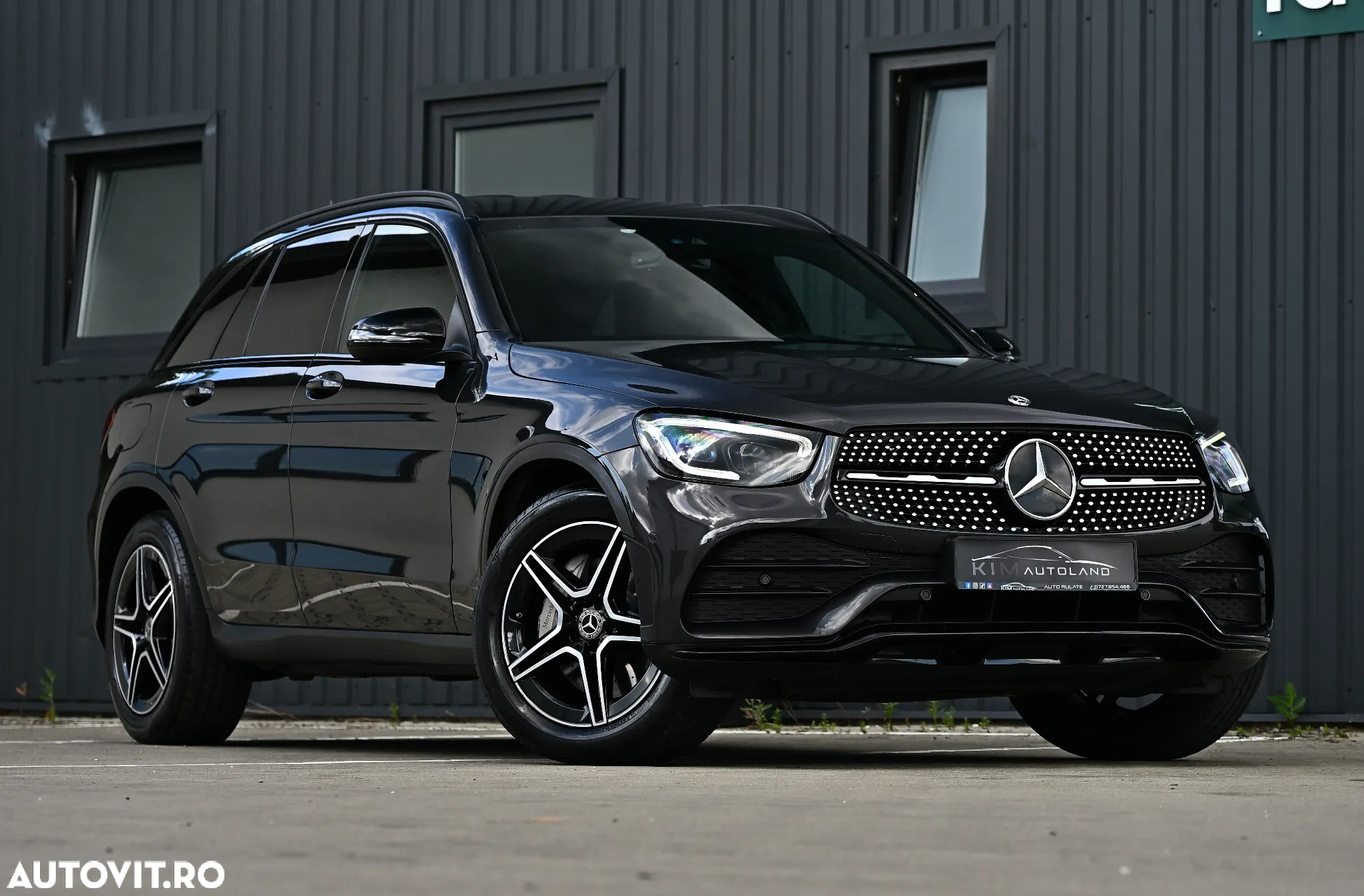 Mercedes-Benz GLC 220 d 4Matic 9G-TRONIC Edition AMG Line - 2
