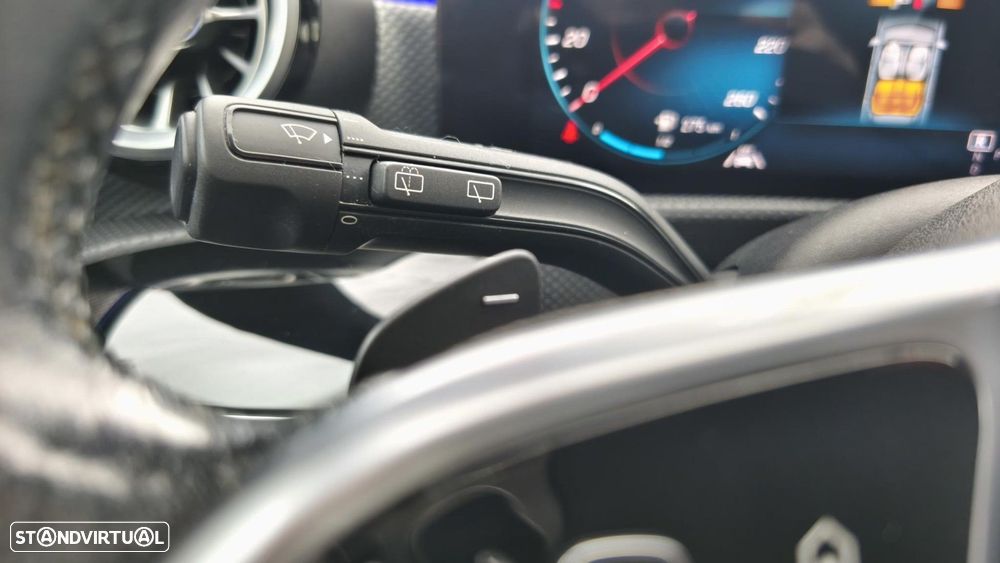 Mercedes-Benz CLA 180 d Shooting Brake Business Solutions Aut. - 37